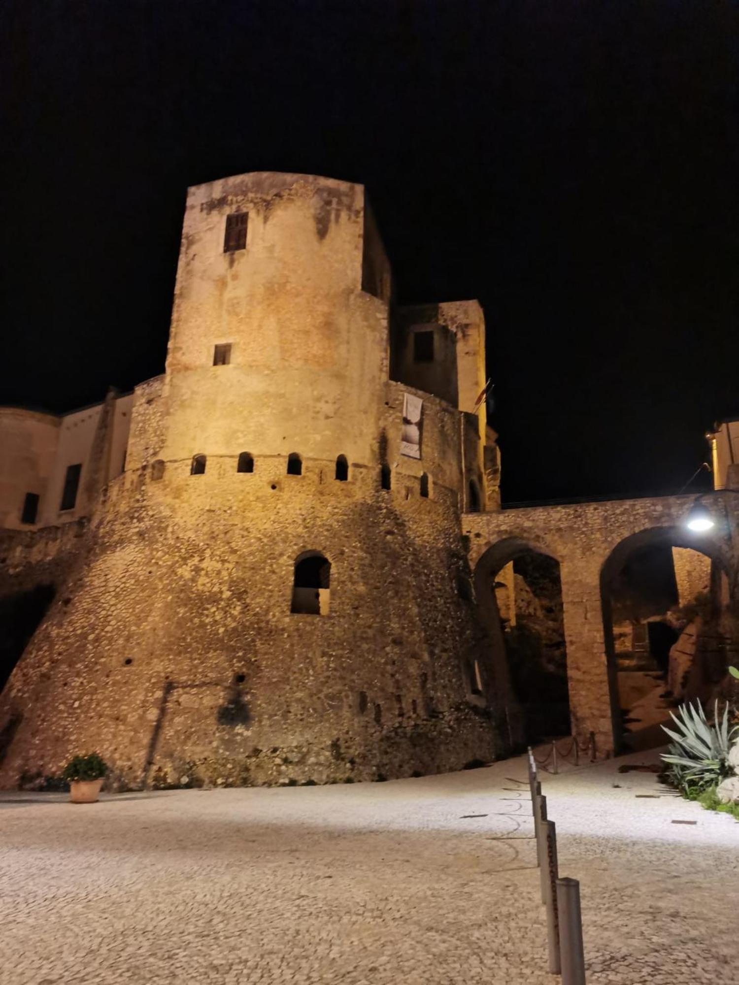 Domus Lineker Daire Venafro Dış mekan fotoğraf